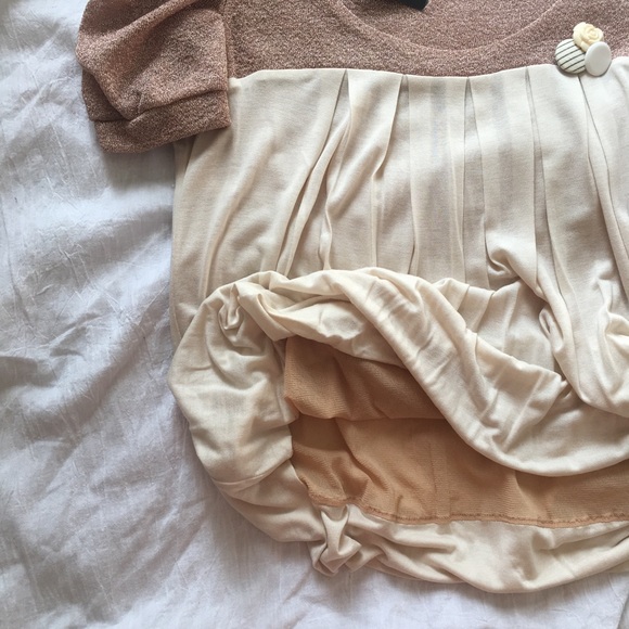 Erotokritos shimmery puff sleeve blouse - Picture 5 of 8